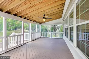 2403 Lake Forest Dr, Upper Marlboro, MD 20774 - Photo 40