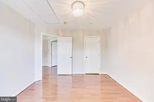 2403 Lake Forest Dr, Upper Marlboro, MD 20774 - Photo 28