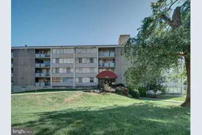 1822 Metzerott Road #402, Hyattsville, MD 20783 - Photo 2