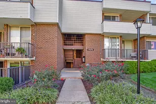 10216 Prince Pl, Upper Marlboro, MD 20774 - Photo 4