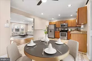 8232 Dellwood Ct, Lanham, MD 20706 - Photo 4