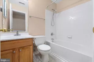 8232 Dellwood Ct, Lanham, MD 20706 - Photo 32