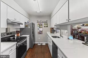 7914 Chapel Cove Dr, Laurel, MD 20707 - Photo 8