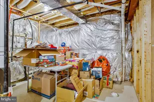 9221 Ballotade St, Upper Marlboro, MD 20772 - Photo 38