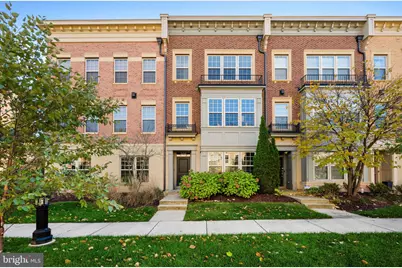 808 Admirals Way #303, Oxon Hill, MD 20745 - Photo 1