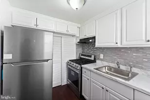 2510 Iverson St, Temple Hills, MD 20748 - Photo 10