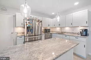 12200 Firth of Tae Dr, Fort Washington, MD 20744 - Photo 4