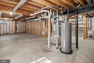 13808 Pleasant View Dr, Bowie, MD 20720 - Photo 42