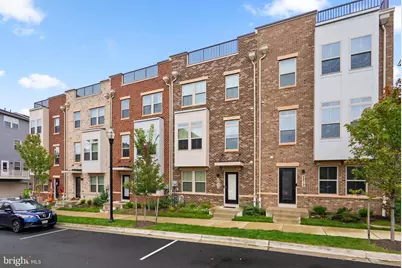 2815 Battersea Lake Loop, Hyattsville, MD 20782 - Photo 2