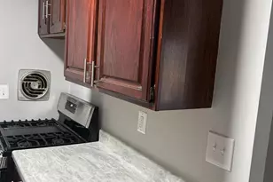 7701 Arehart Dr, New Carrollton, MD 20784 - Photo 8