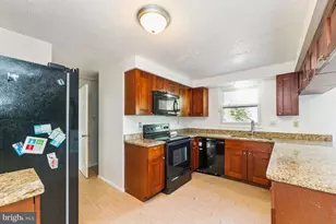 8106 Triple Crown Rd, Bowie, MD 20715 - Photo 8