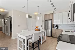 145 Riverhaven Dr, Oxon Hill, MD 20745 - Photo 2