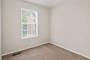 4720 Colonel Ashton Pl, Upper Marlboro, MD 20772 - Photo 8