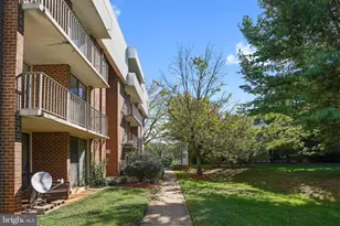 10239 Prince Pl, Upper Marlboro, MD 20774 - Photo 24