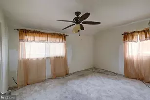 2225 Houston St, Suitland, MD 20746 - Photo 8