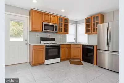 7314 Powhatan Street, Lanham, MD 20706 - Photo 2