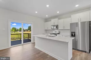 16651 Green Glade Dr, Brandywine, MD 20613 - Photo 4