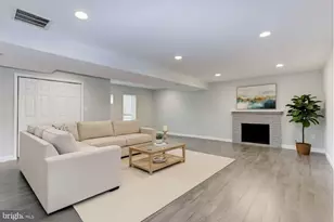 [Address not provided], Suitland, MD 20746 - Photo 2