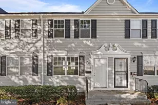 6892 Hawthorne St, Hyattsville, MD 20785 - Photo 2