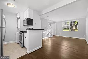 6892 Hawthorne St, Hyattsville, MD 20785 - Photo 10