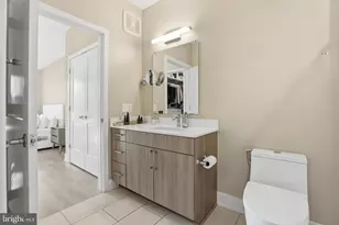 145 Riverhaven Dr, Oxon Hill, MD 20745 - Photo 16