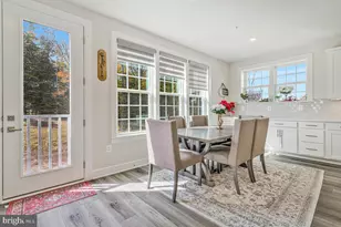 913 Midbrook Ln, Bowie, MD 20716 - Photo 20