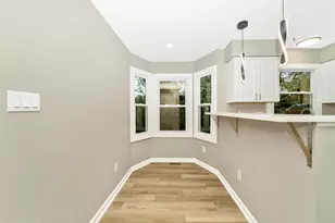 304 Loureiro Ln, Oxon Hill, MD 20745 - Photo 16