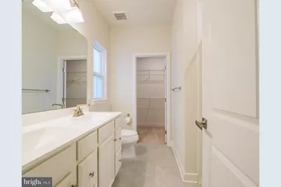 2828 Arts Vista Boulevard, Suitland, MD 20746 - Photo 18