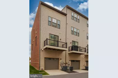 2828 Arts Vista Boulevard, Suitland, MD 20746 - Photo 38