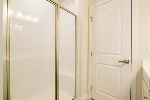 2828 Arts Vista Blvd, Suitland, MD 20746 - Photo 20