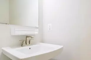 2828 Arts Vista Blvd, Suitland, MD 20746 - Photo 8