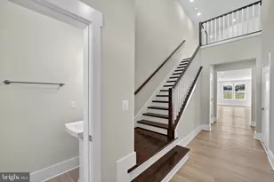 3701 Elizabeth River Dr, Upper Marlboro, MD 20772 - Photo 8