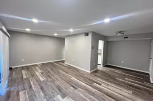 6928 Hanover Pkwy, Greenbelt, MD 20770 - Photo 14