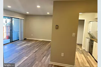 6928 Hanover Parkway #2, Greenbelt, MD 20770 - Photo 4