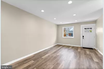 2014 Barlowe Place, Landover, MD 20785 - Photo 6
