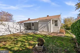 2014 Barlowe Pl, Landover, MD 20785 - Photo 24