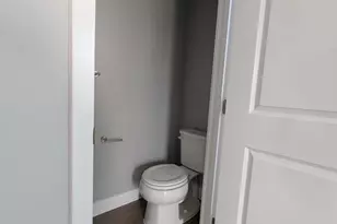 8445 Hamlin St, Lanham, MD 20706 - Photo 16