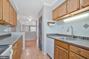 9264 Cherry Ln, Laurel, MD 20708 - Photo 20