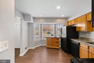 3451 Regency Pkwy, District Heights, MD 20747 - Photo 8