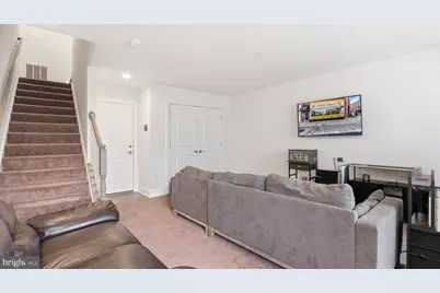 237 Phoenix Drive, Upper Marlboro, MD 20774 - Photo 4