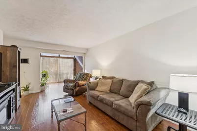 7724 Hanover Parkway #189, Greenbelt, MD 20770 - Photo 4