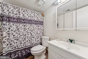 7724 Hanover Pkwy, Greenbelt, MD 20770 - Photo 14