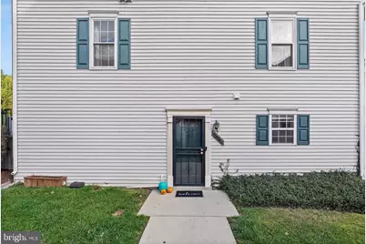 3713 Wilkinson Drive #506, Suitland, MD 20746 - Photo 2