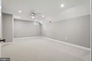 5704 Lyngate Ct, Lanham, MD 20706 - Photo 36