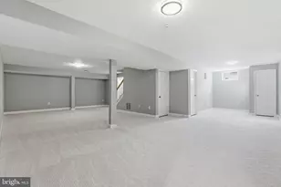 5704 Lyngate Ct, Lanham, MD 20706 - Photo 34