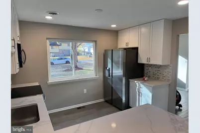 402 Warburton Oaks Drive, Fort Washington, MD 20744 - Photo 4