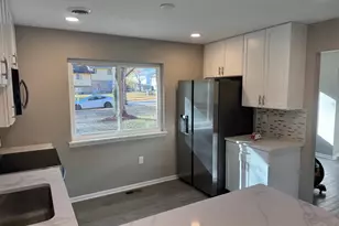 402 Warburton Oaks Dr, Fort Washington, MD 20744 - Photo 4