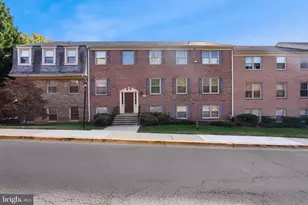 6024 Westchester Park Dr, College Park, MD 20740 - Photo 2