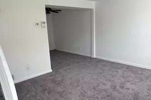 2733 Iverson St, Temple Hills, MD 20748 - Photo 2