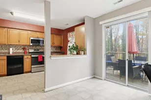 7631 S Arbory Ln, Laurel, MD 20707 - Photo 8